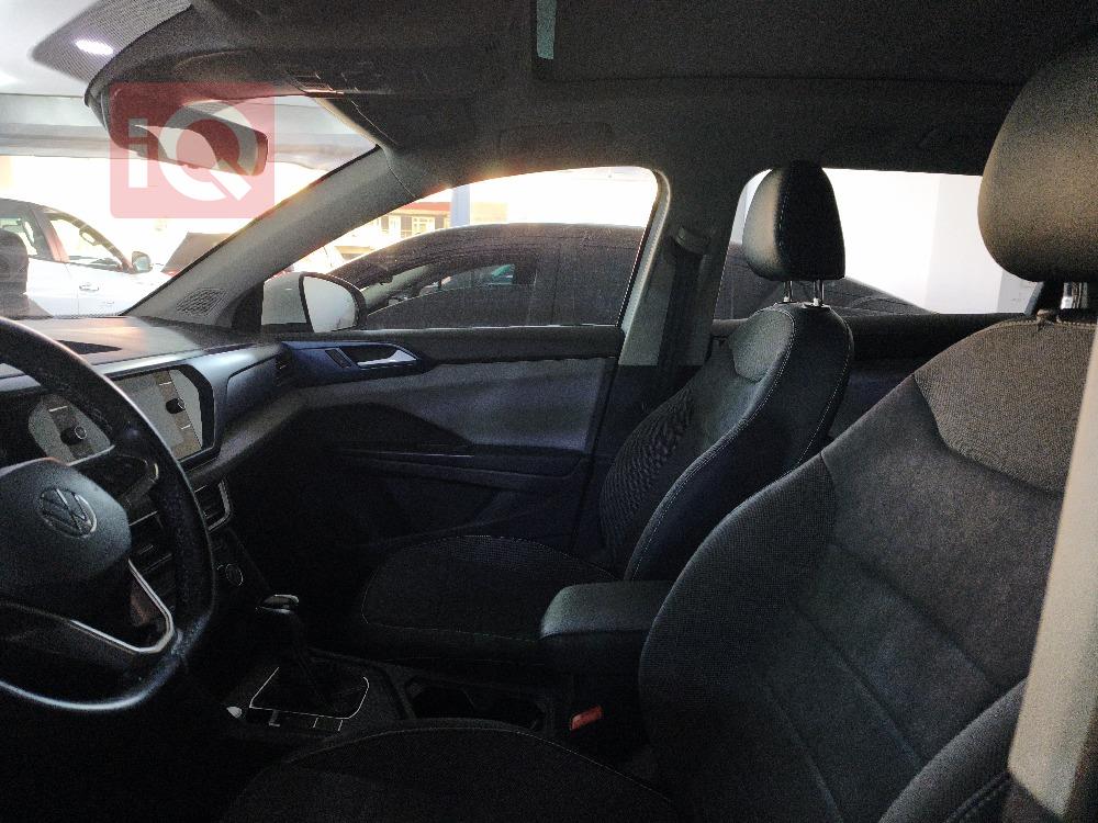 فولكسفاغن تاوس